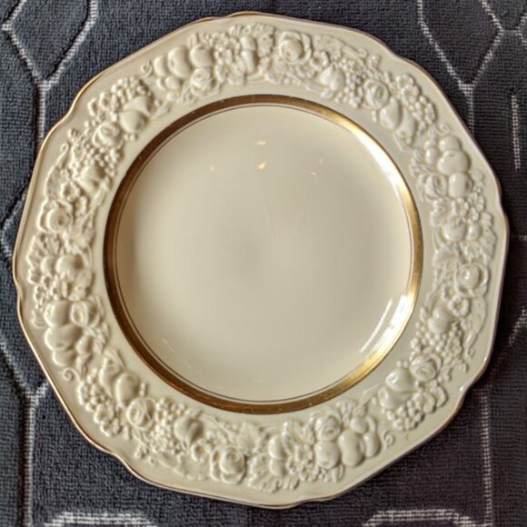 Vintage Crown Ducal Florentine Gold Band 2057 Fine China 51-Piece Set - Picture 1 of 16
